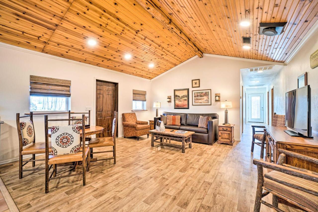 Relaxing Rural Harrison Home - 11 Mi To Town Bagian luar foto
