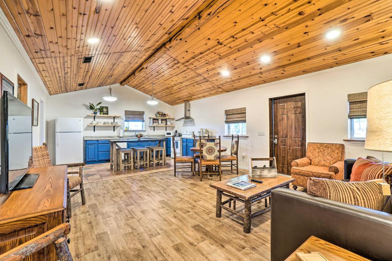 Relaxing Rural Harrison Home - 11 Mi To Town Bagian luar foto