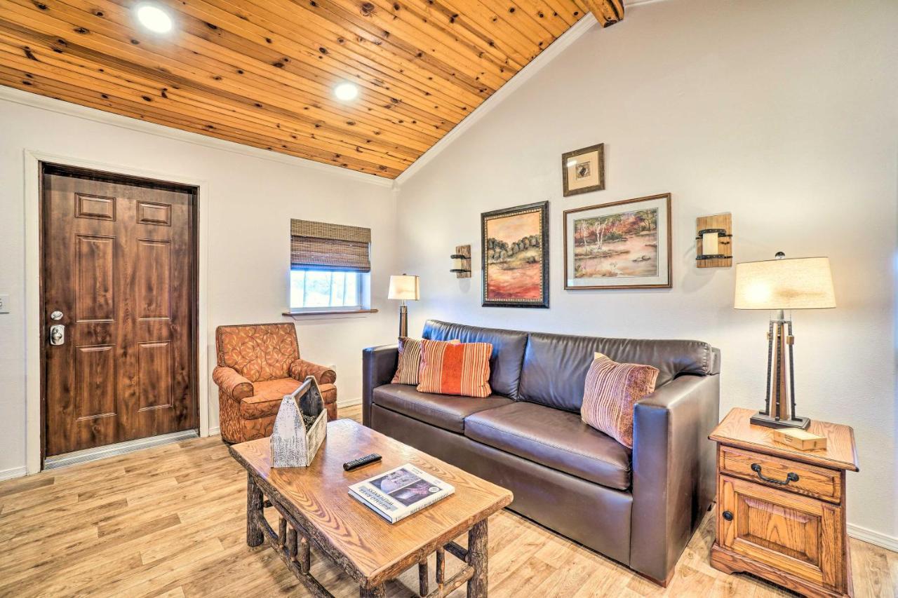 Relaxing Rural Harrison Home - 11 Mi To Town Bagian luar foto