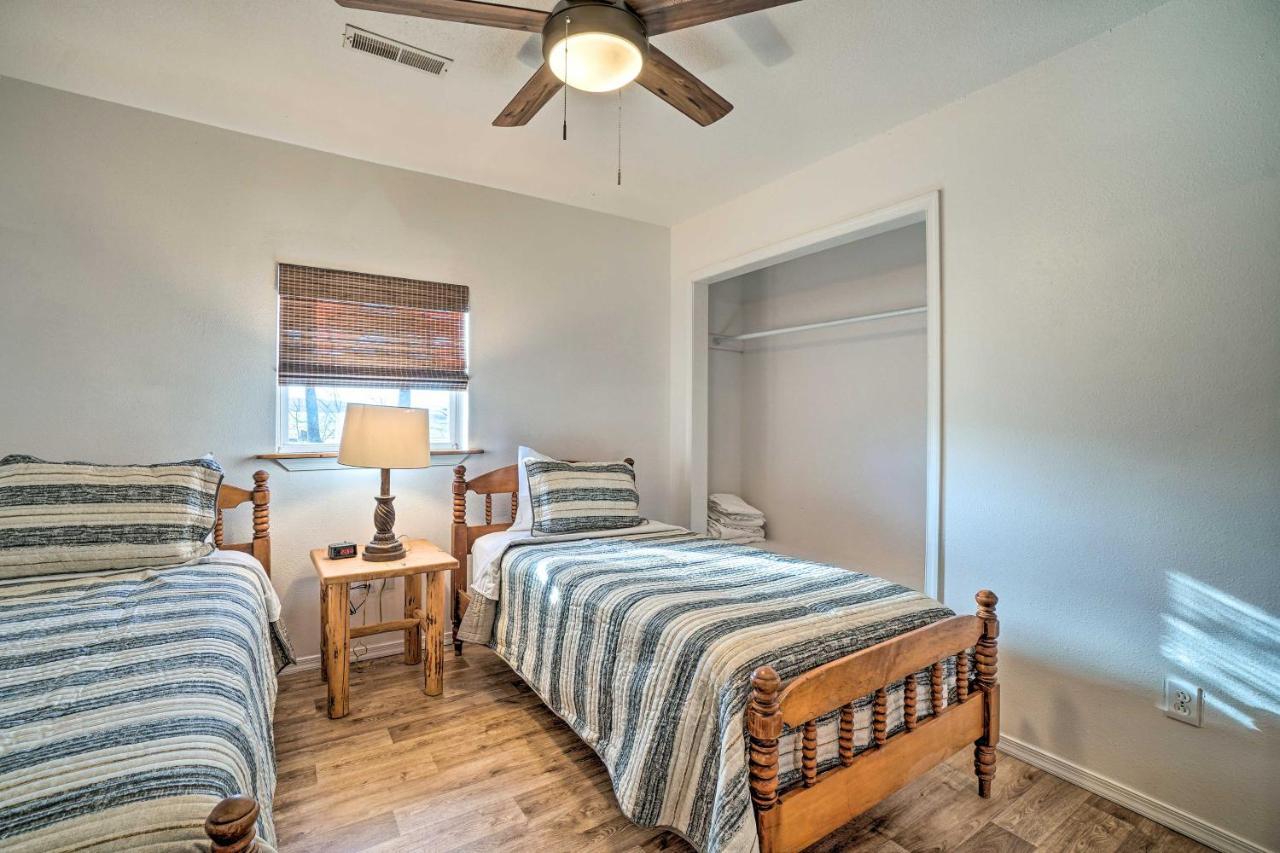 Relaxing Rural Harrison Home - 11 Mi To Town Bagian luar foto