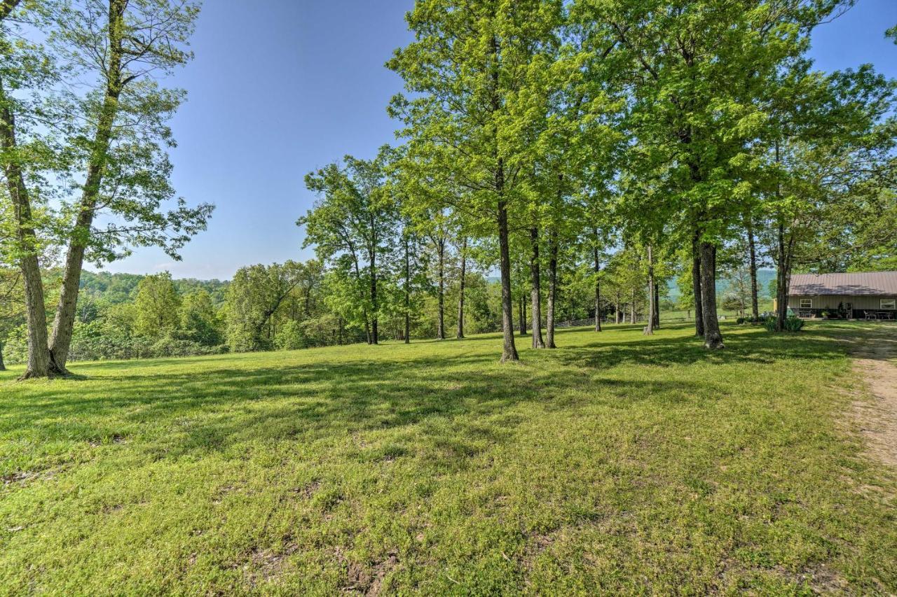 Relaxing Rural Harrison Home - 11 Mi To Town Bagian luar foto